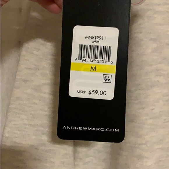 Sweater - Picture 6 of 7